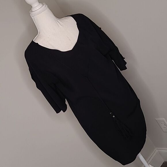 Soft Surroundings black tunic with front tie tassels - Picture 1 of 10